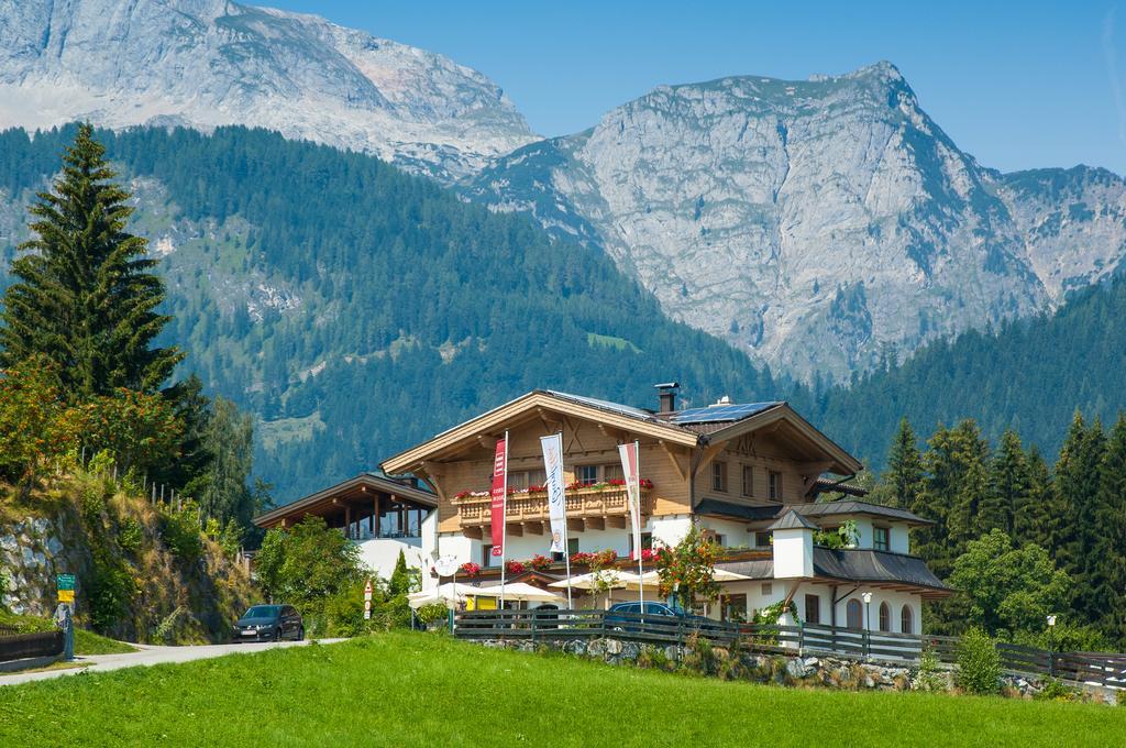 Hotel Und Alpen Apartments Mit Sauna - Buerglhoeh Bischofshofen Eksteriør bilde