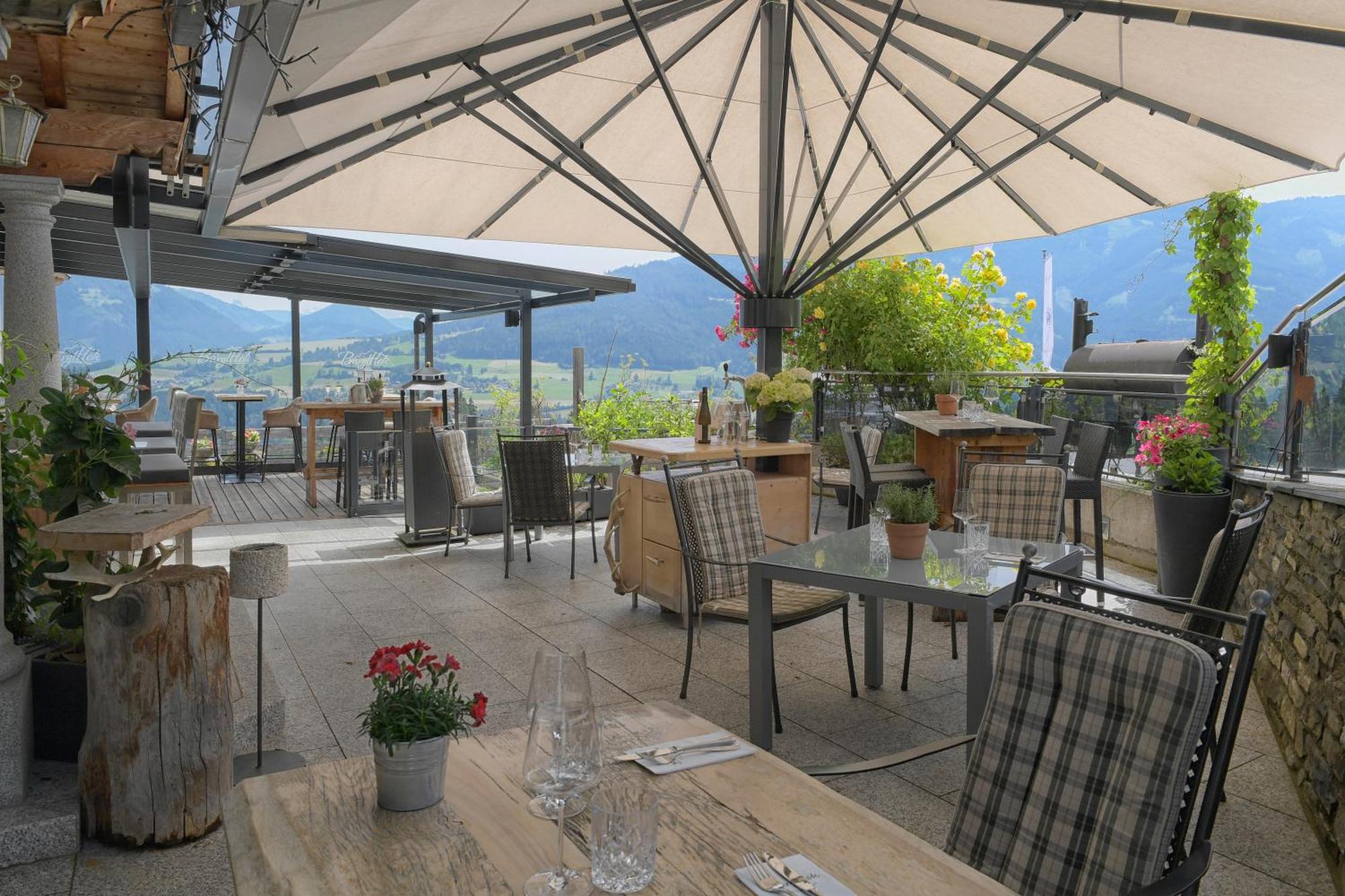 Hotel Und Alpen Apartments Mit Sauna - Buerglhoeh Bischofshofen Eksteriør bilde