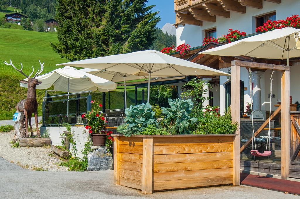 Hotel Und Alpen Apartments Mit Sauna - Buerglhoeh Bischofshofen Eksteriør bilde